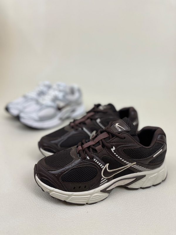 کتونی زنانه وی فایو رانر NIKE V5 RNR کد : 1500